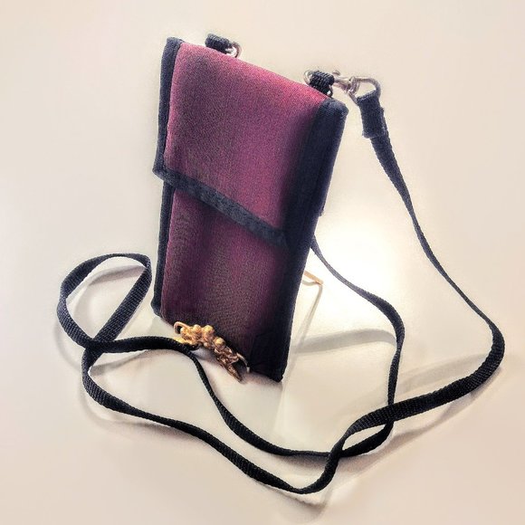 NW Territory Burgundy Nylon Crossbody Travel Wallet ~ Glasses/Phone Pocket ~ GVC - Picture 9 of 11
